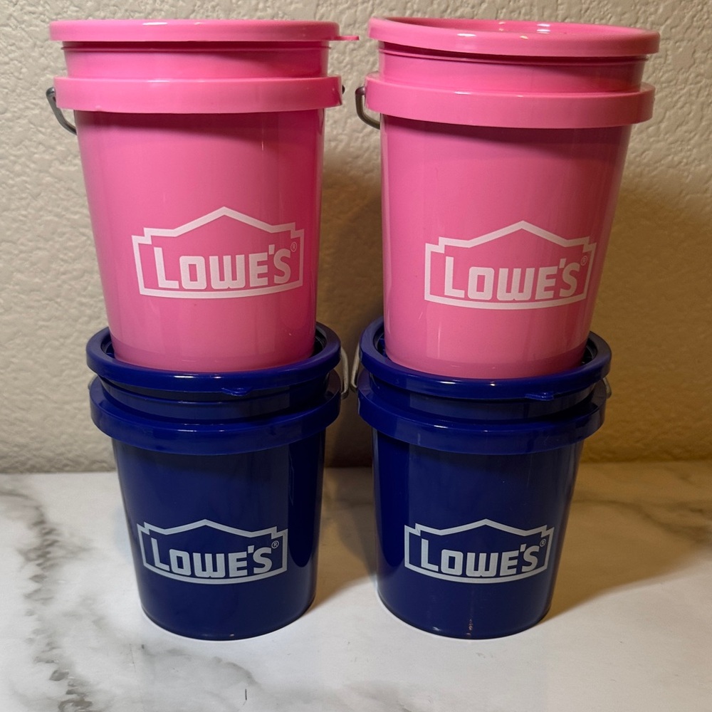 Lowe's (2) Pink and (2) Blue 0.42 Qt Mini Buckets with Lids. New